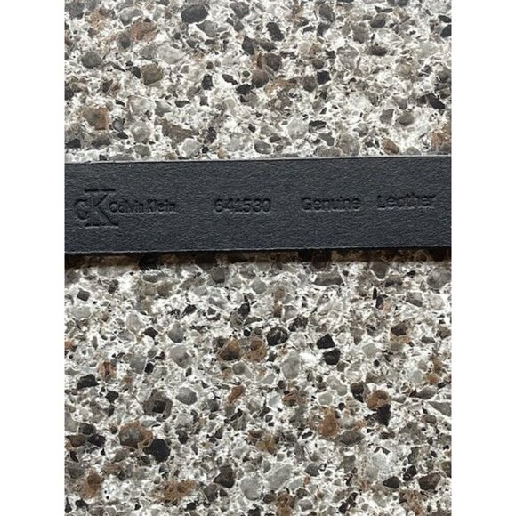 Calvin Klein Genuine Leather Belt For Men 33 INCHES OVERALL LONG‎ - Picture 5 of 9